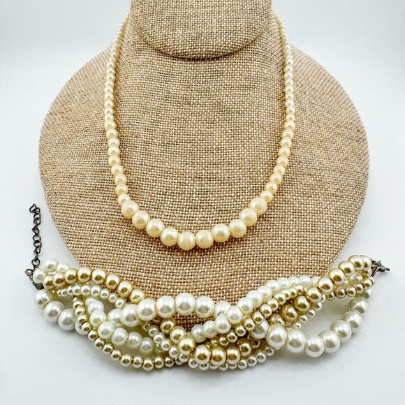 Vintage Faux Pearl Bracelet & Necklace Set Glamour Formal Timeless Retro - Picture 1 of 11